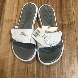 Puma slides size 7